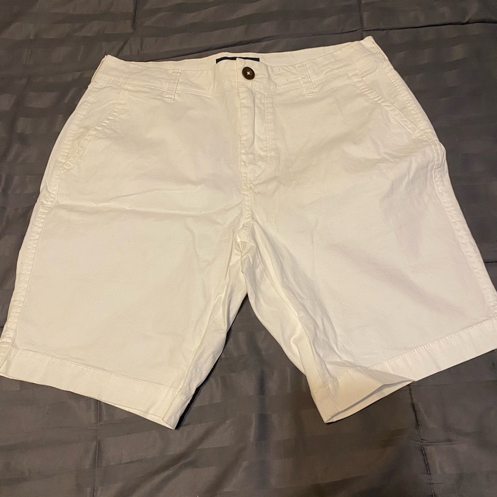 Men's Aeropostale White Casual Shorts